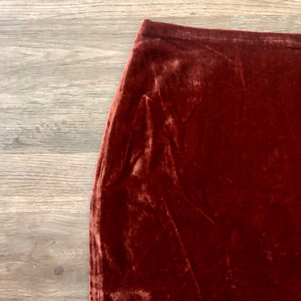 NWT Opening Ceremony Wine Velvet Mini Skirt - Picture 4 of 12
